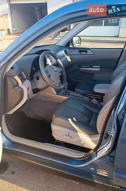 Внедорожник / Кроссовер Subaru Forester 2010 в Днепре