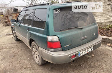 Позашляховик / Кросовер Subaru Forester 1999 в Миколаєві