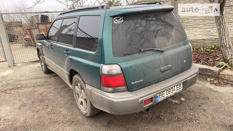 Внедорожник / Кроссовер Subaru Forester 1999 в Николаеве