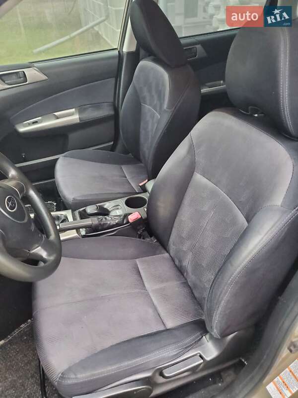 Внедорожник / Кроссовер Subaru Forester 2008 в Черновцах
