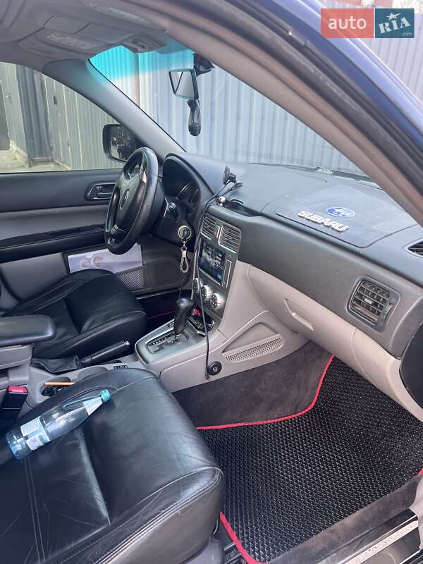Позашляховик / Кросовер Subaru Forester 2006 в Дніпрі