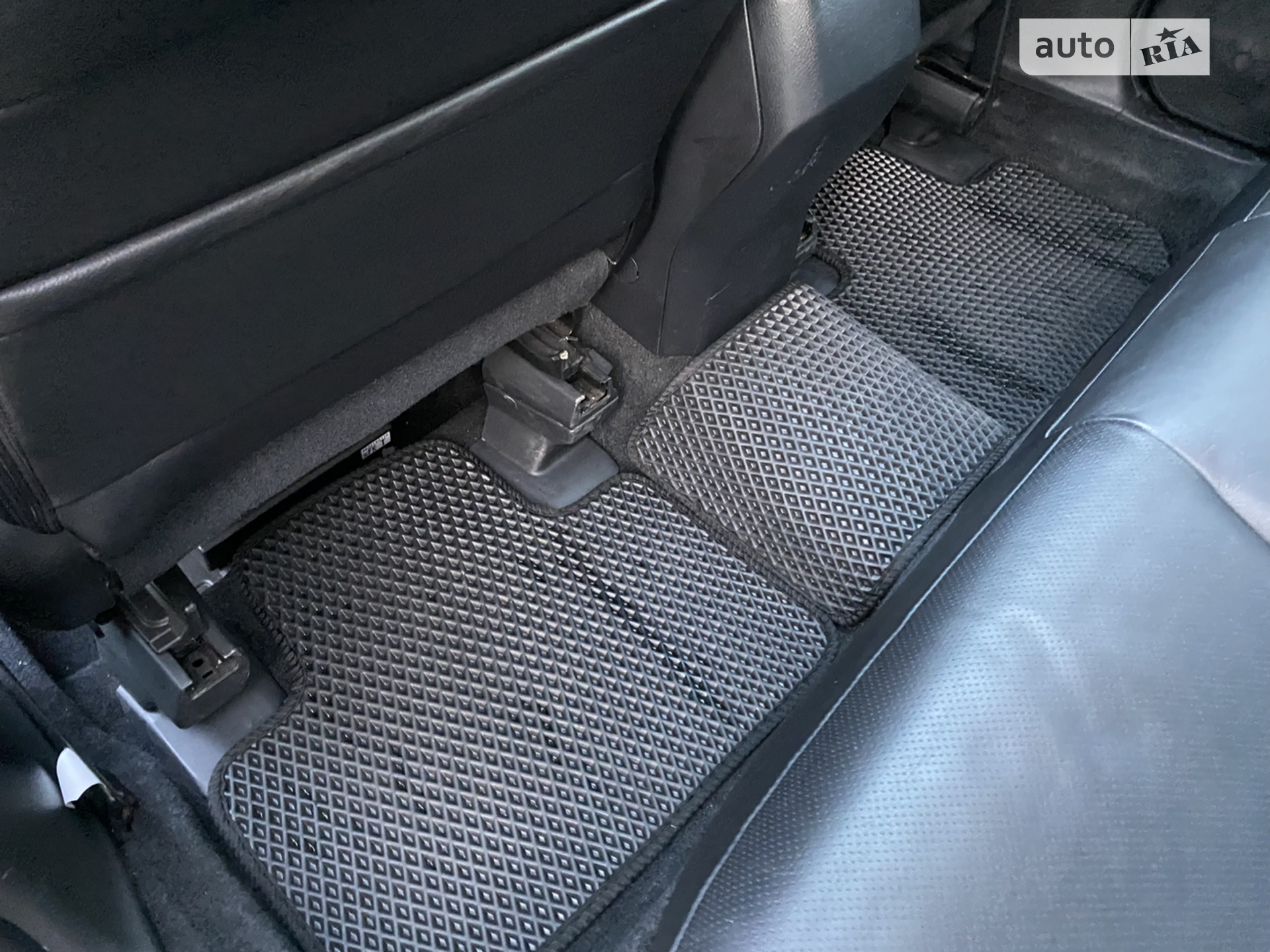2016 Subaru Forester - мініатюра 16
