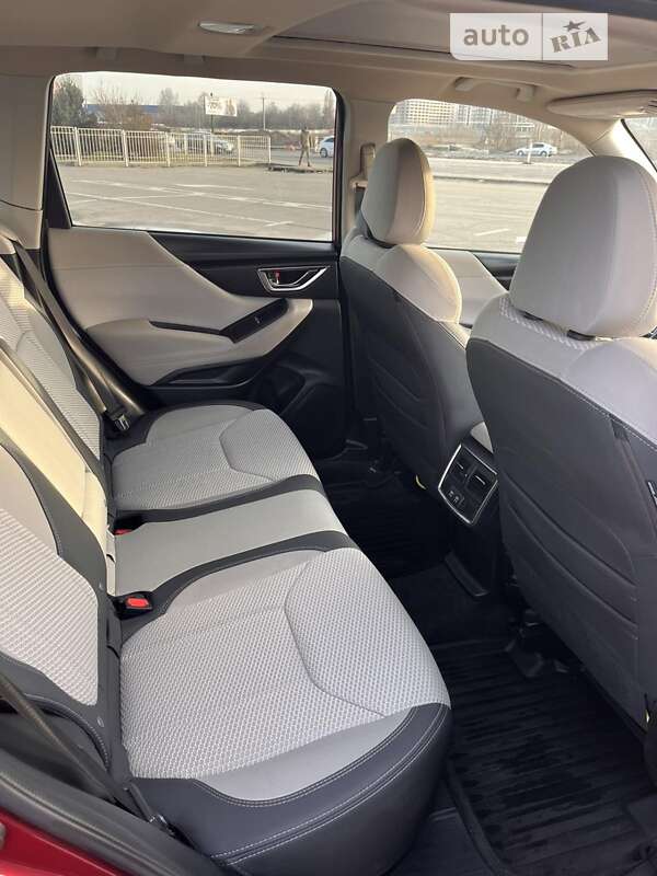 Внедорожник / Кроссовер Subaru Forester 2019 в Киеве фото 12 Внедорожник / Кроссовер Subaru Forester 2019 в Киеве