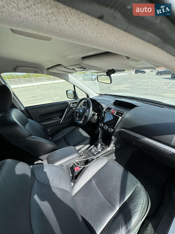 Внедорожник / Кроссовер Subaru Forester 2013 в Киеве