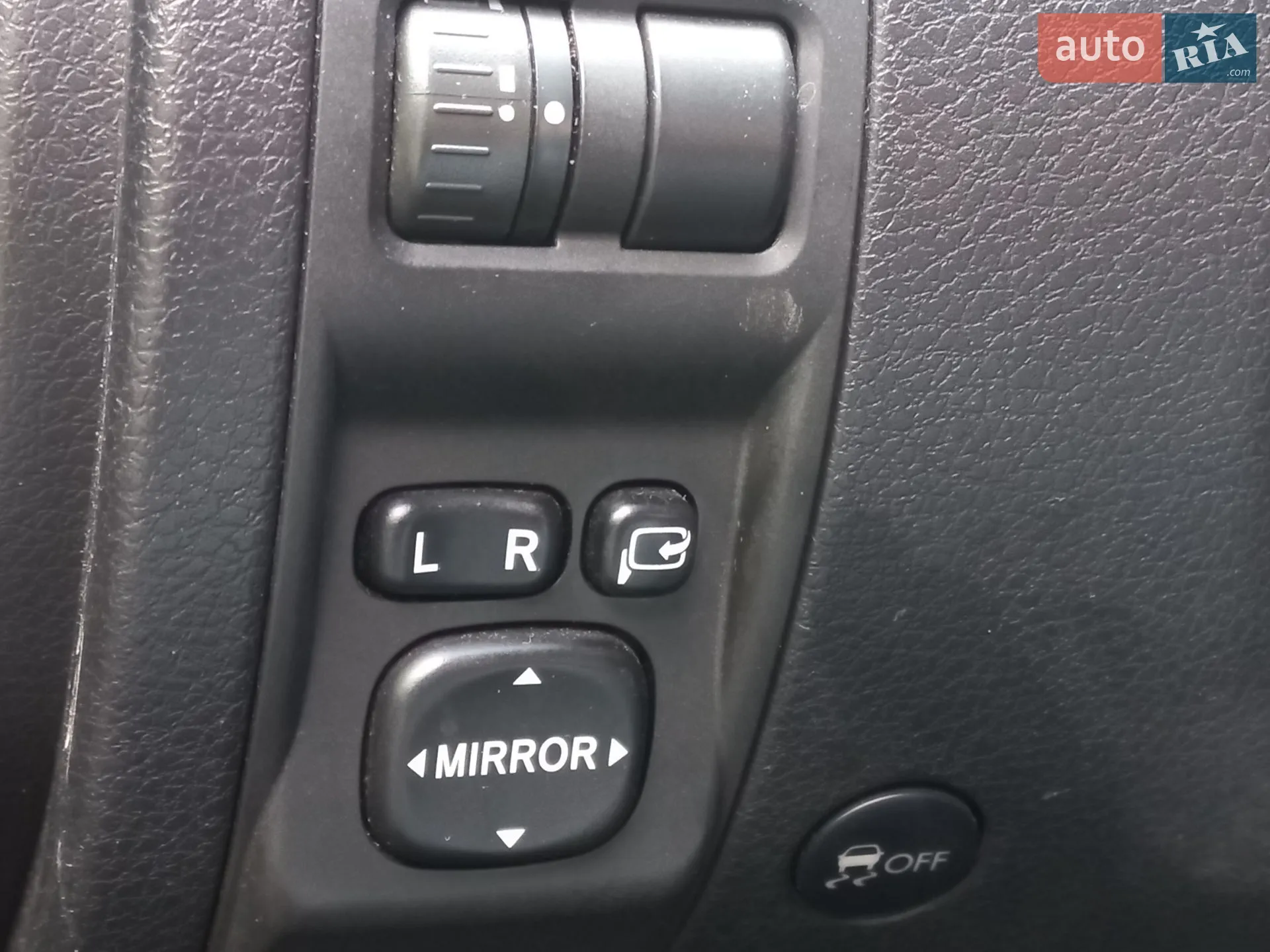 2010 Subaru Forester - мініатюра 32
