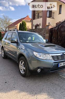 Позашляховик / Кросовер Subaru Forester 2009 в Рівному