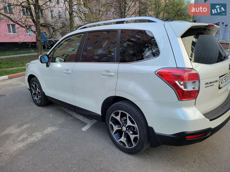 Внедорожник / Кроссовер Subaru Forester 2013 в Харькове