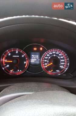 Внедорожник / Кроссовер Subaru Forester 2011 в 