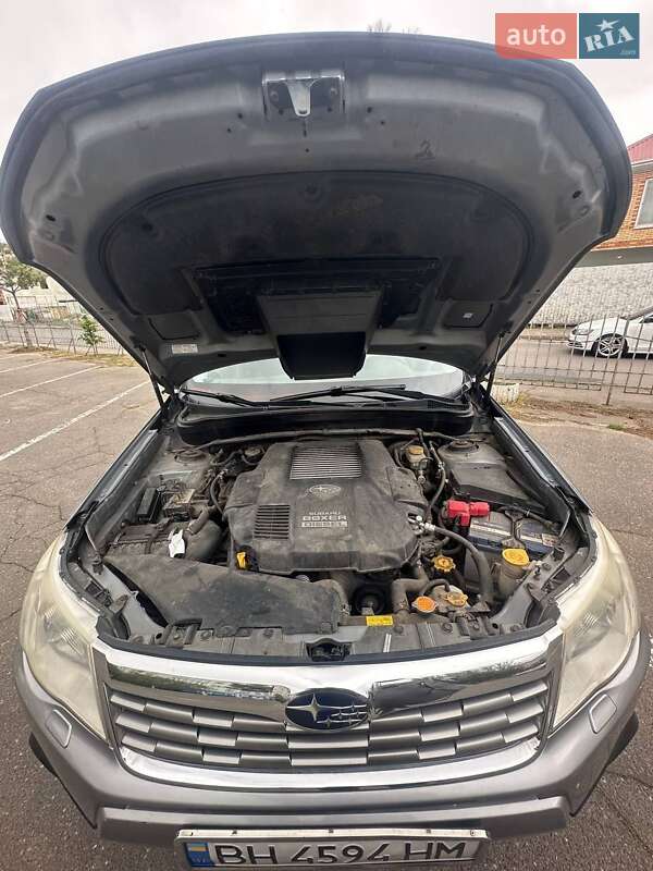 Внедорожник / Кроссовер Subaru Forester 2010 в Одессе