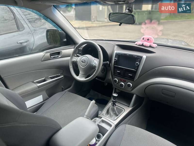 Внедорожник / Кроссовер Subaru Forester 2010 в Одессе