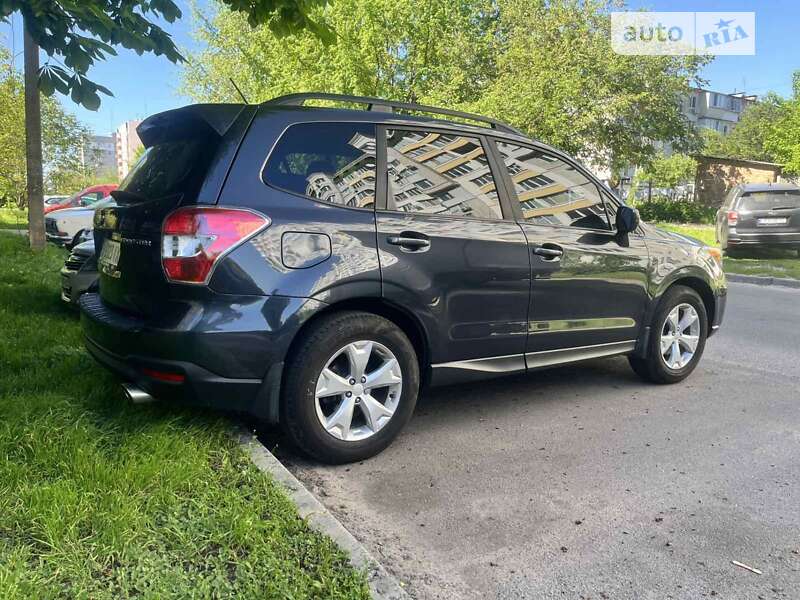 Позашляховик / Кросовер Subaru Forester 2014 в Черкасах