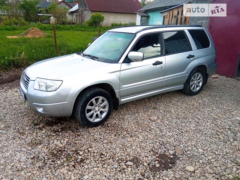 Внедорожник / Кроссовер Subaru Forester 2006 в Долине