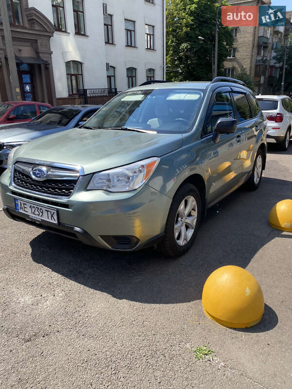 Позашляховик / Кросовер Subaru Forester 2014 в Івано-Франківську
