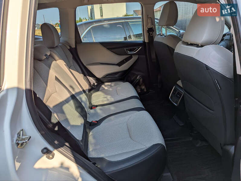 Внедорожник / Кроссовер Subaru Forester 2018 в Киеве