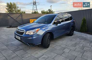 Внедорожник / Кроссовер Subaru Forester 2014 в 