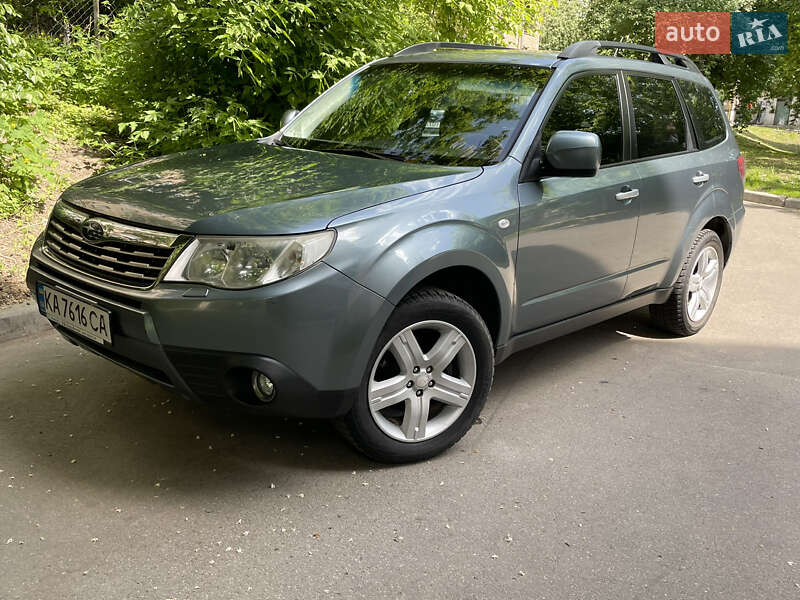 Внедорожник / Кроссовер Subaru Forester 2008 в Киеве