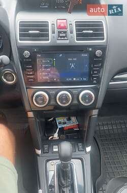 Позашляховик / Кросовер Subaru Forester 2017 в Чернівцях