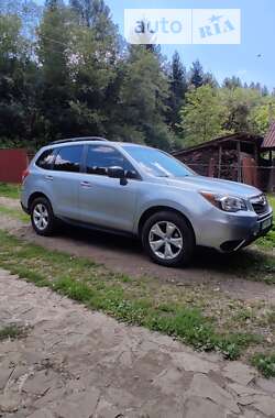 Внедорожник / Кроссовер Subaru Forester 2015 в Межгорье