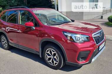 Внедорожник / Кроссовер Subaru Forester 2020 в Киеве