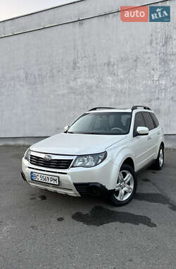 Внедорожник / Кроссовер Subaru Forester 2009 в Львове