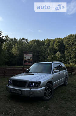 Внедорожник / Кроссовер Subaru Forester 2001 в Городке