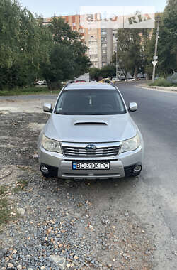 Внедорожник / Кроссовер Subaru Forester 2010 в Львове