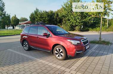 Позашляховик / Кросовер Subaru Forester 2016 в Львові