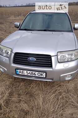 Внедорожник / Кроссовер Subaru Forester 2006 в Каменском