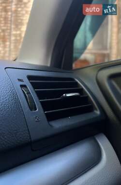 Внедорожник / Кроссовер Subaru Forester 2015 в 