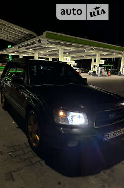 Позашляховик / Кросовер Subaru Forester 2004 в Києві