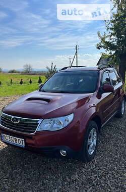 Внедорожник / Кроссовер Subaru Forester 2012 в Львове