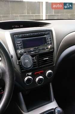 Внедорожник / Кроссовер Subaru Forester 2008 в 