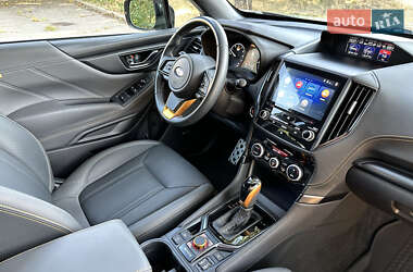 Внедорожник / Кроссовер Subaru Forester 2021 в 