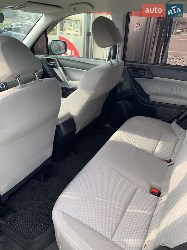 Внедорожник / Кроссовер Subaru Forester 2017 в Виннице