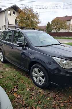 Позашляховик / Кросовер Subaru Forester 2015 в Львові