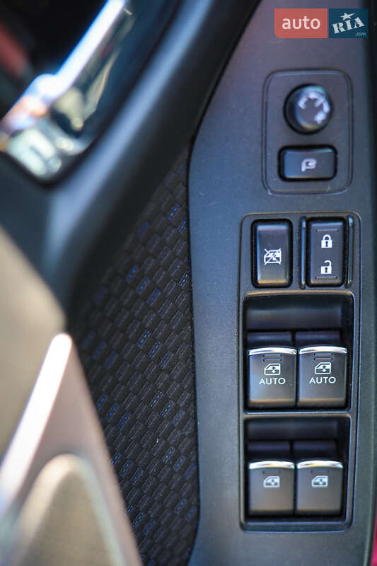 Позашляховик / Кросовер Subaru Forester 2016 в Звенигородці