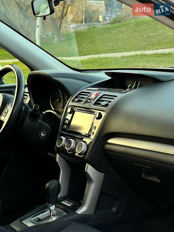 Внедорожник / Кроссовер Subaru Forester 2018 в Киеве