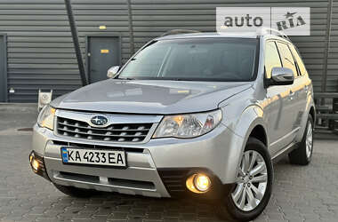 Внедорожник / Кроссовер Subaru Forester 2011 в Киеве