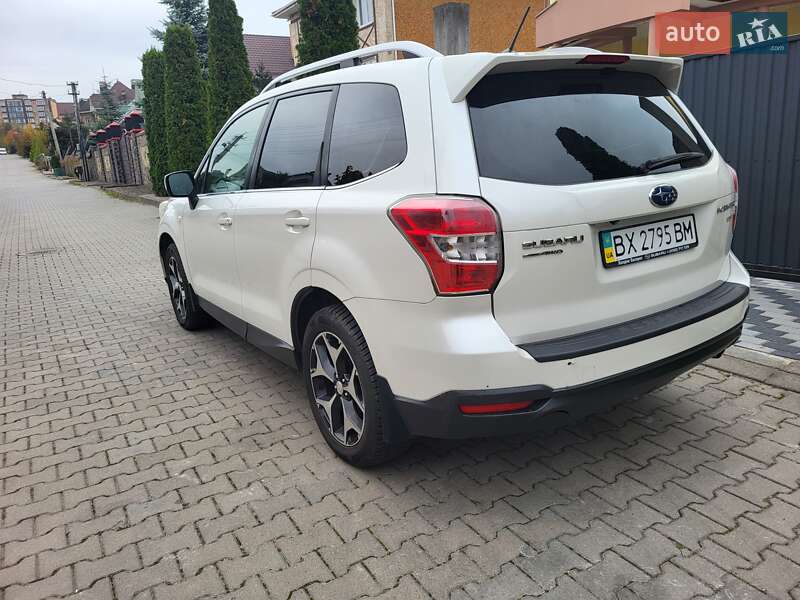 Внедорожник / Кроссовер Subaru Forester 2013 в Хмельницком