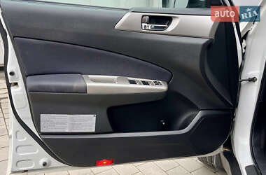 Позашляховик / Кросовер Subaru Forester 2008 в 