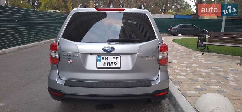 Внедорожник / Кроссовер Subaru Forester 2015 в Киеве