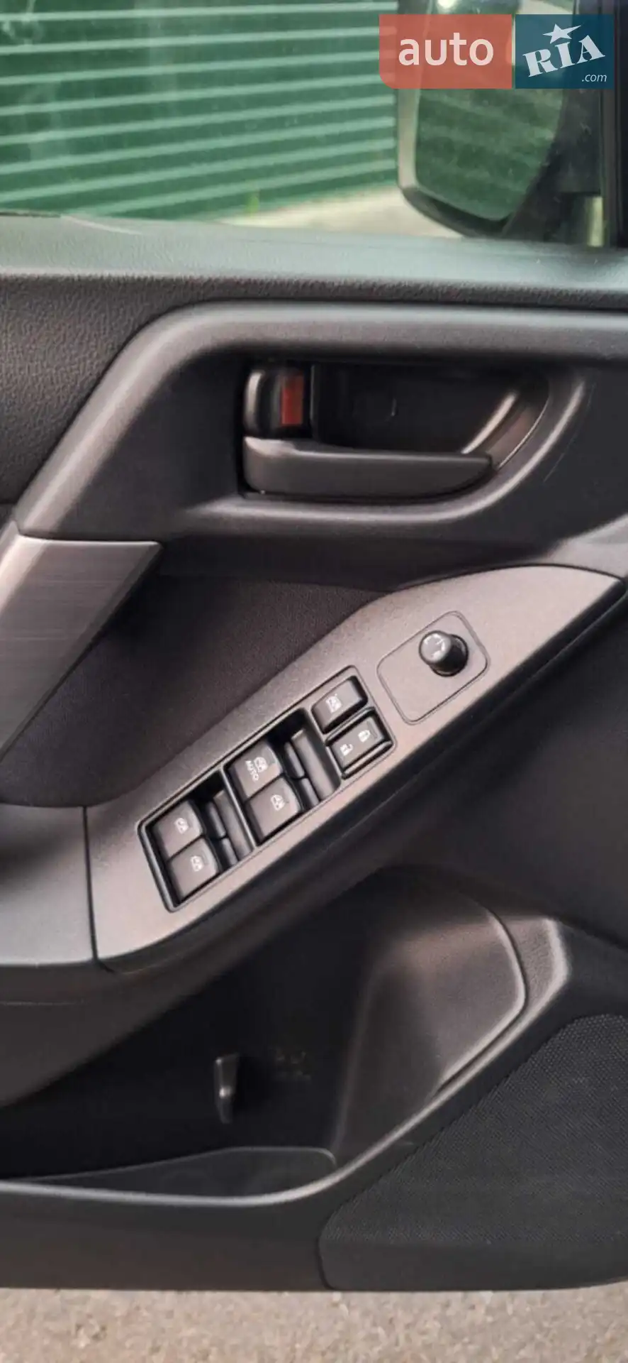 2015 Subaru Forester - мініатюра 25