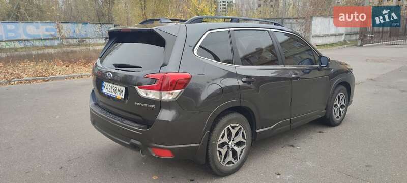 Внедорожник / Кроссовер Subaru Forester 2019 в Киеве