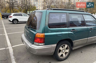 Позашляховик / Кросовер Subaru Forester 1999 в Броварах