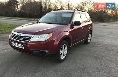 Внедорожник / Кроссовер Subaru Forester 2010 в 