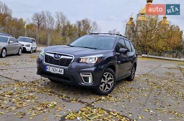 Позашляховик / Кросовер Subaru Forester 2020 в Дніпрі