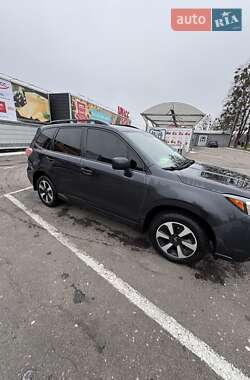 Позашляховик / Кросовер Subaru Forester 2017 в Харкові