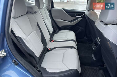 Позашляховик / Кросовер Subaru Forester 2019 в 
