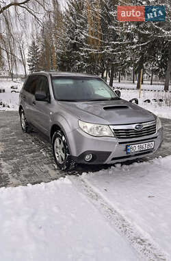 Позашляховик / Кросовер Subaru Forester 2010 в Тернополі