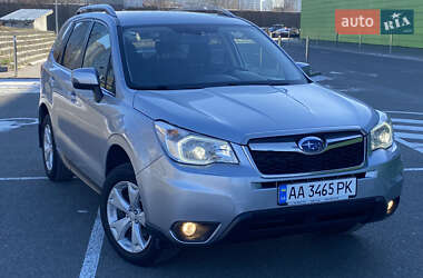 Позашляховик / Кросовер Subaru Forester 2015 в Києві